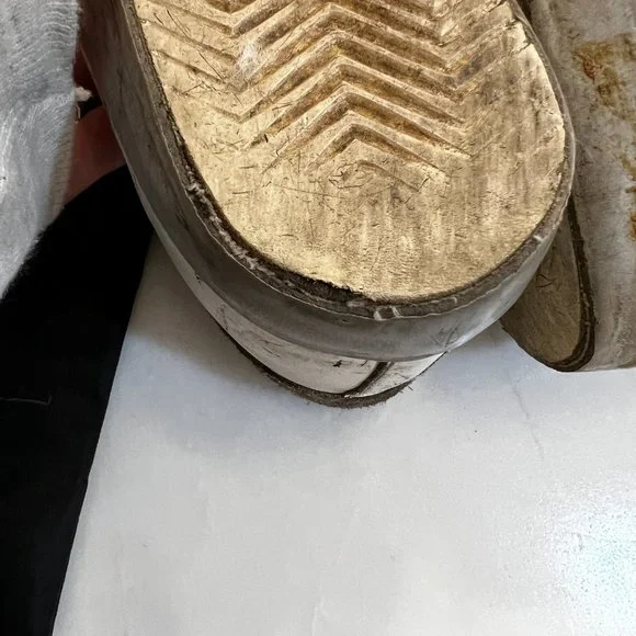 Golden Goose Superstar Leather Sneakers in Silver/White - Picture 11 of 12